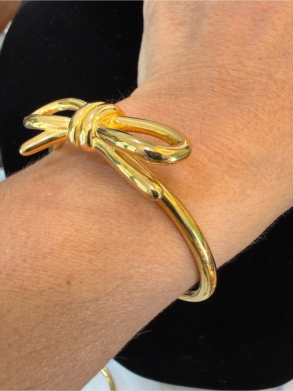 kate spade Gold Bow Knot Bracelet - Picture 2 of 4